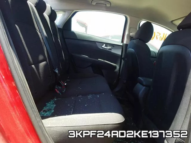 3KPF24AD2KE137352 фото 7