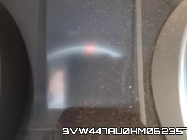 3VW447AU0HM062357 фото 9
