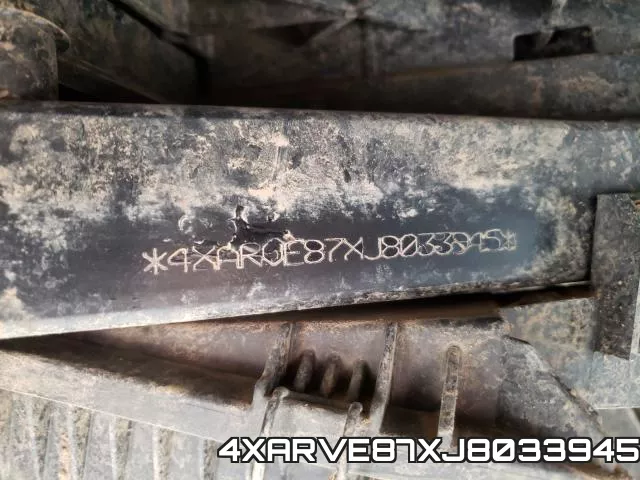 4XARVE87XJ8033945 фото 2