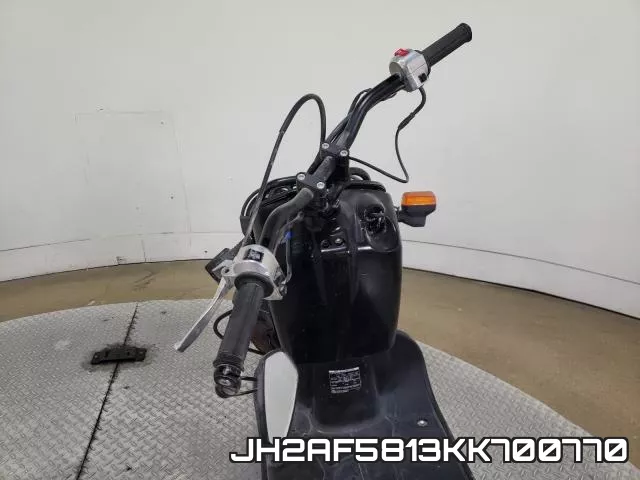 JH2AF5813KK700770 фото 9