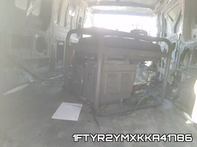 1FTYR2YMXKKA41786 фото 2