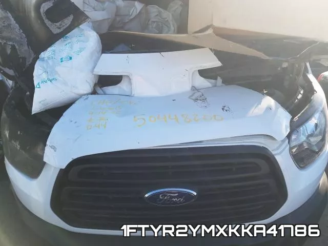 1FTYR2YMXKKA41786 фото 8