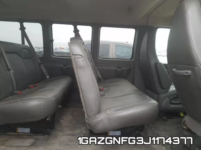 1GAZGNFG3J1174377 фото 7