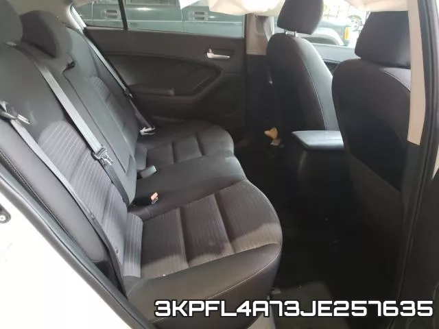 3KPFL4A73JE257635 фото 7