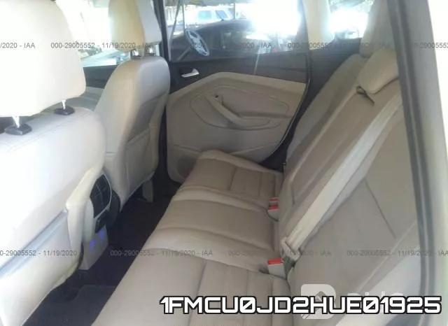 1FMCU0JD2HUE01925 фото 9