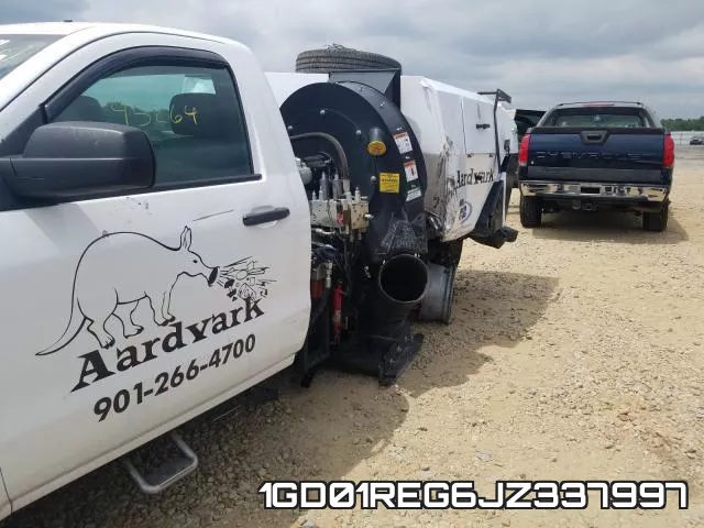 1GD01REG6JZ337997 фото 10