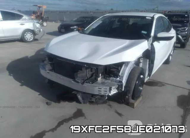 19XFC2F58JE021073 фото 7