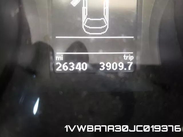 1VWBA7A30JC019376 фото 8