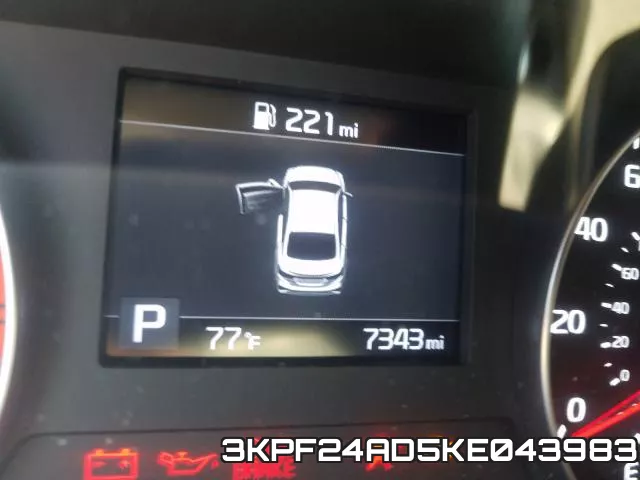3KPF24AD5KE043983 фото 9