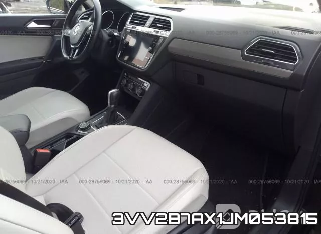 3VV2B7AX1JM053815 фото 6