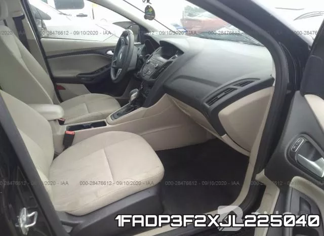 1FADP3F2XJL225040 фото 6