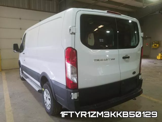1FTYR1ZM3KKB50129 фото 4