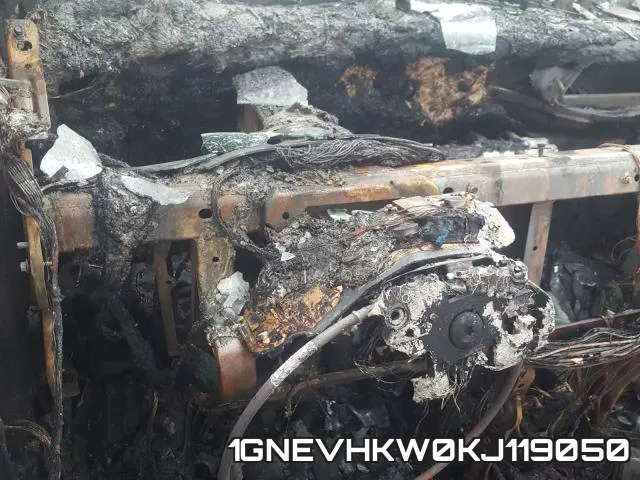 1GNEVHKW0KJ119050 фото 9