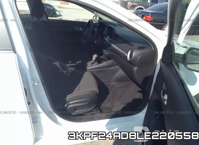 3KPF24AD8LE220558 фото 6