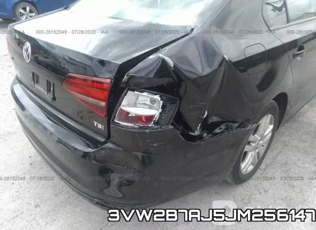 3VW2B7AJ5JM256147 фото 7