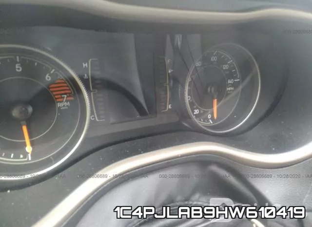 1C4PJLAB9HW610419 фото 8