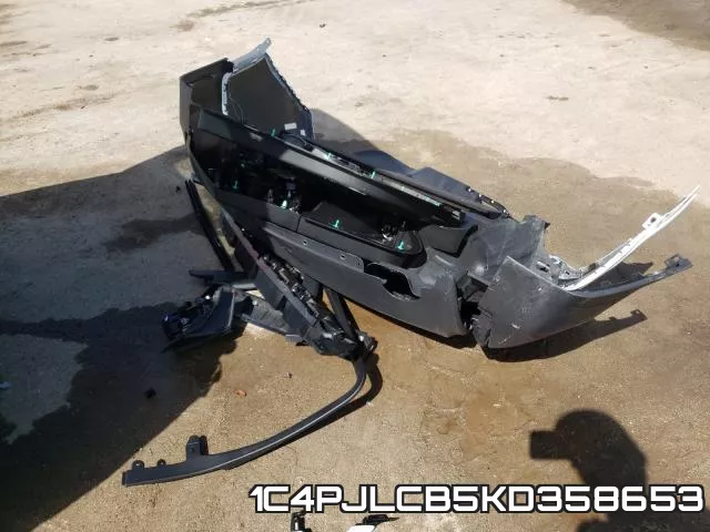 1C4PJLCB5KD358653 фото 9
