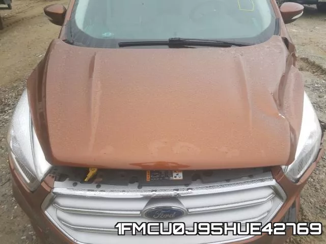 1FMCU0J95HUE42769 фото 8