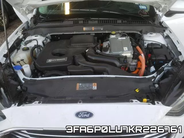 3FA6P0LU7KR226761 фото 8