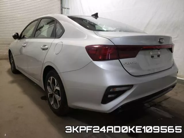 3KPF24AD0KE109565 фото 4