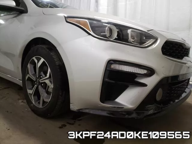 3KPF24AD0KE109565 фото 9