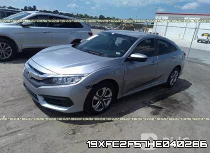 19XFC2F57HE040286 фото 3