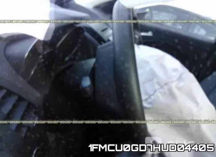 1FMCU0GD7HUD04405 фото 8