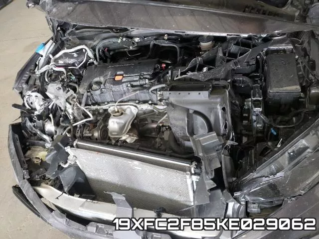 19XFC2F85KE029062 фото 8