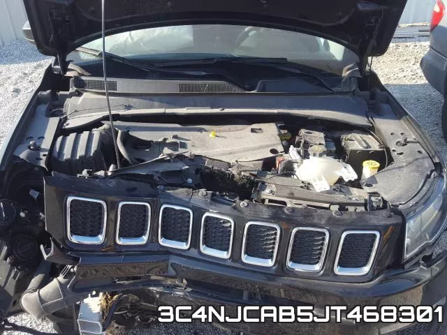 3C4NJCAB5JT468301 фото 8