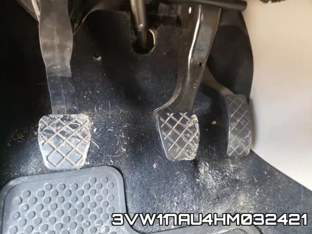 3VW117AU4HM032421 фото 10