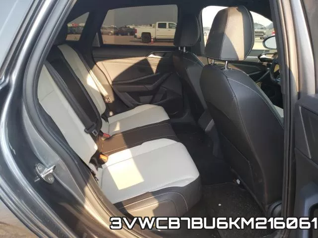3VWCB7BU6KM216061 фото 5