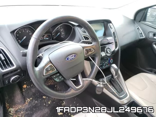 1FADP3N28JL249676 фото 9