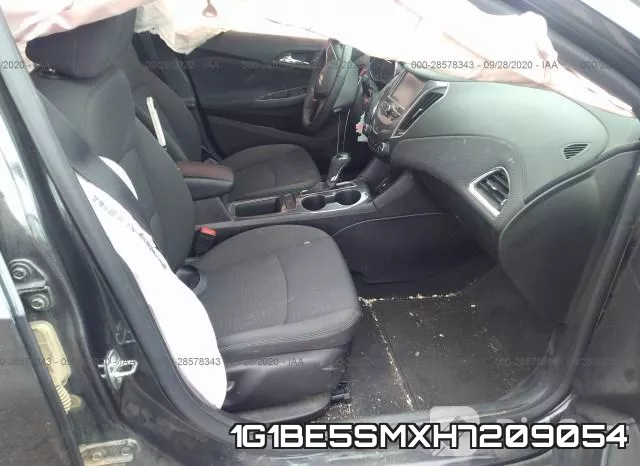 1G1BE5SMXH7209054 фото 4