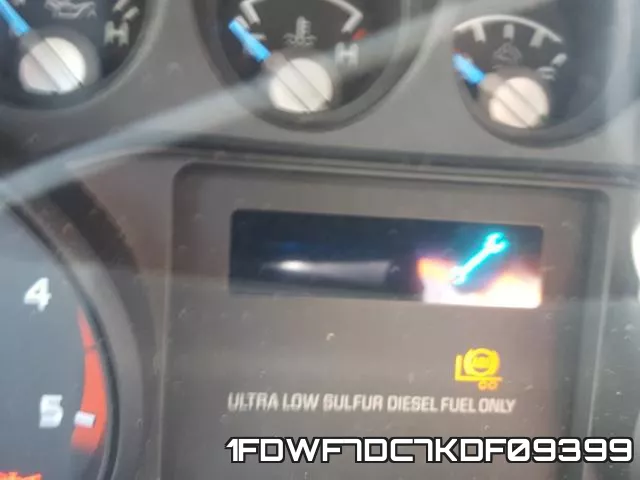 1FDWF7DC7KDF09399 фото 9