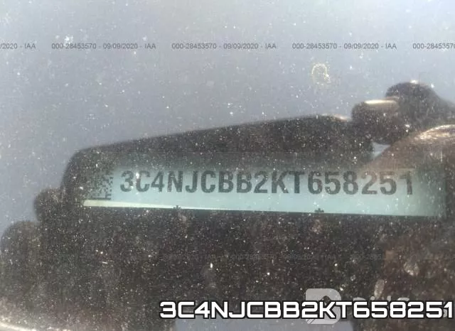 3C4NJCBB2KT658251 фото 9