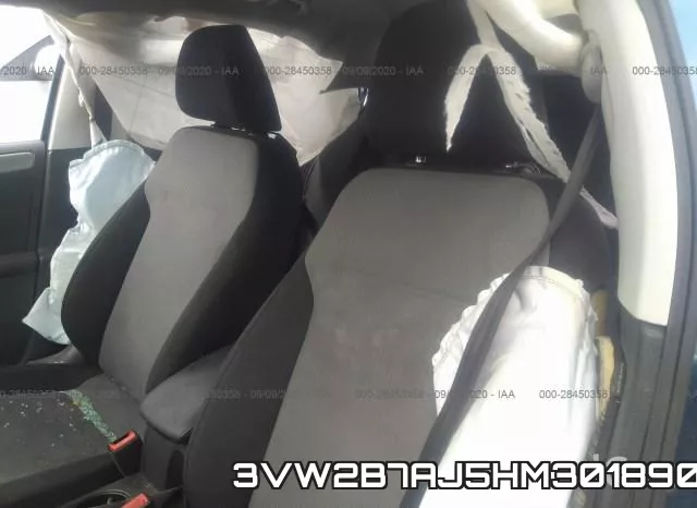 3VW2B7AJ5HM301890 фото 9