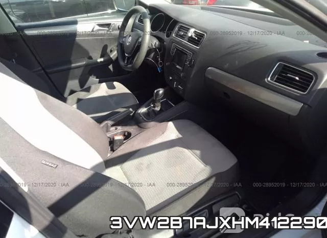 3VW2B7AJXHM412290 фото 6