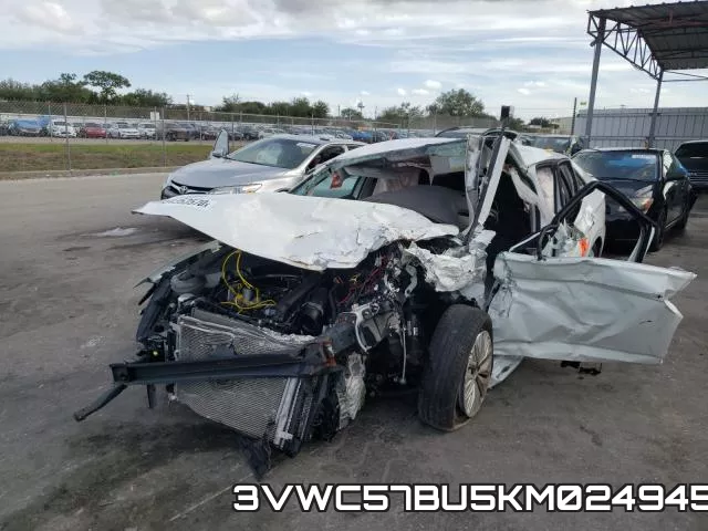 3VWC57BU5KM024945 фото 3