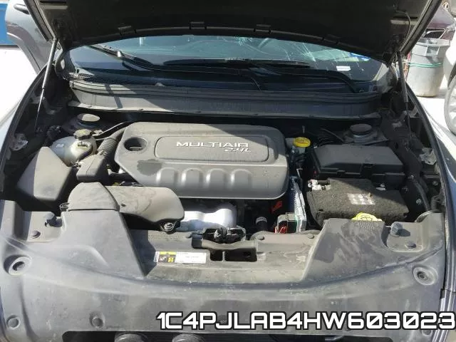 1C4PJLAB4HW603023 фото 7