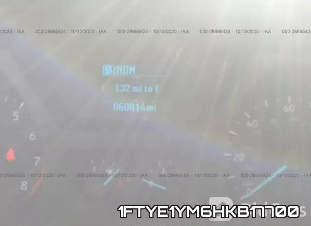 1FTYE1YM6HKB17700 фото 8