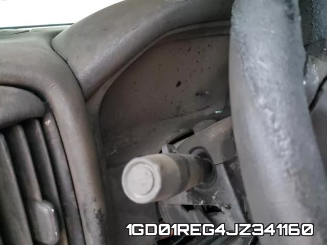 1GD01REG4JZ341160 фото 9