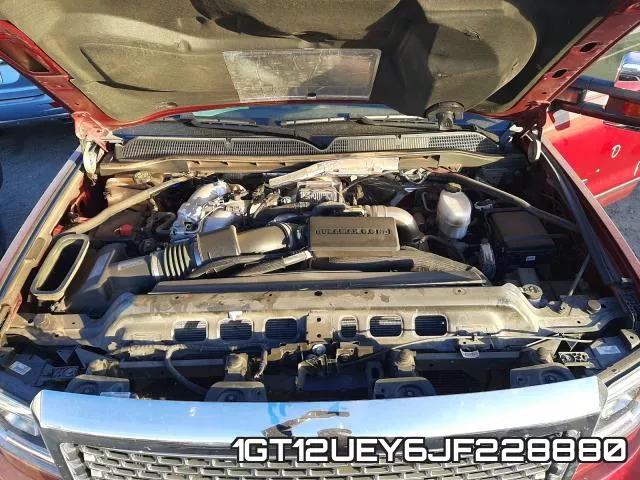 1GT12UEY6JF228880 фото 8