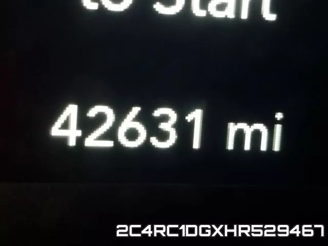 2C4RC1DGXHR529467 фото 8