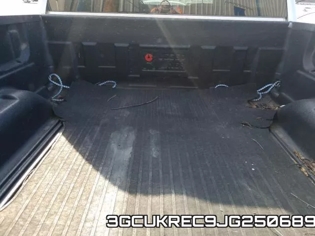 3GCUKREC9JG250689 фото 10