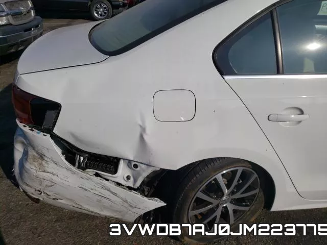 3VWDB7AJ0JM223775 фото 9