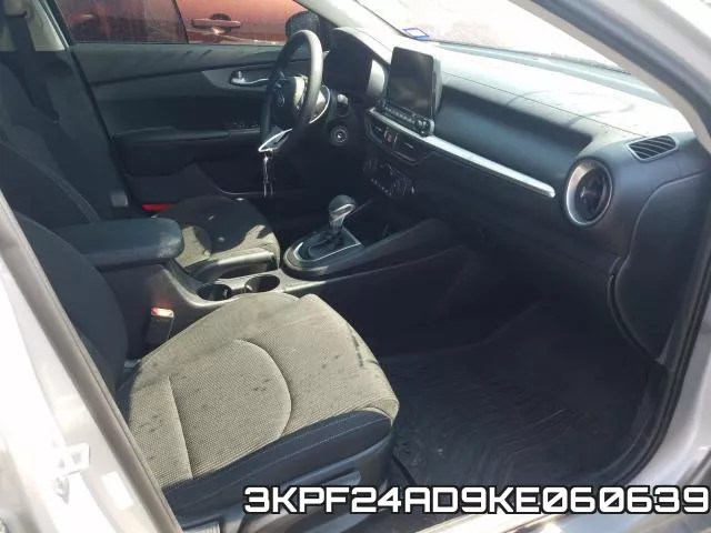 3KPF24AD9KE060639 фото 6