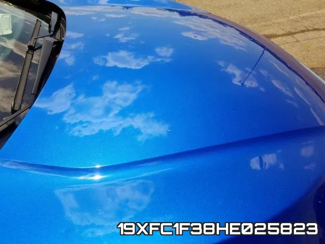 19XFC1F38HE025823 фото 10