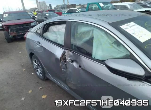 19XFC2F57HE040935 фото 6
