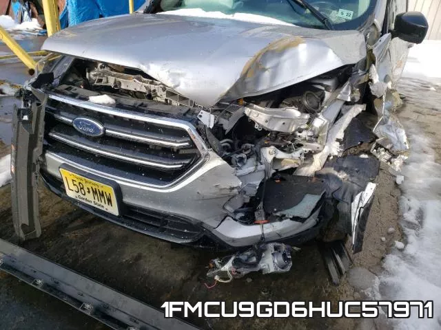 1FMCU9GD6HUC57971 фото 10