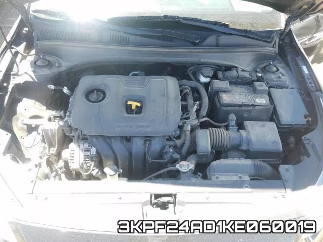 3KPF24AD1KE060019 фото 6